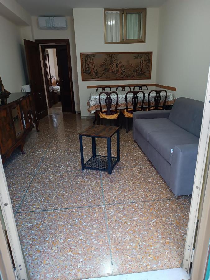 Hortis Apartment, 5 Persone, 2 Camere, Balcone, Metro C E Tram Per Il Centro ローマ エクステリア 写真