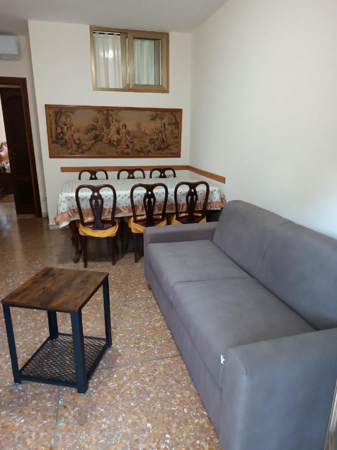 Hortis Apartment, 5 Persone, 2 Camere, Balcone, Metro C E Tram Per Il Centro ローマ エクステリア 写真