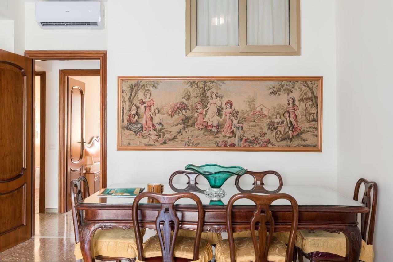 Hortis Apartment, 5 Persone, 2 Camere, Balcone, Metro C E Tram Per Il Centro ローマ エクステリア 写真